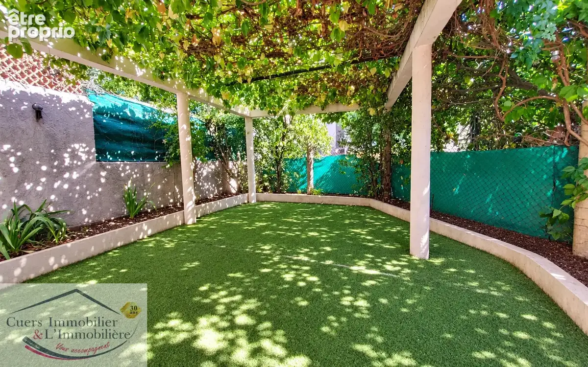 Cuers, maison t4 + jardin + stationnements - photo 12