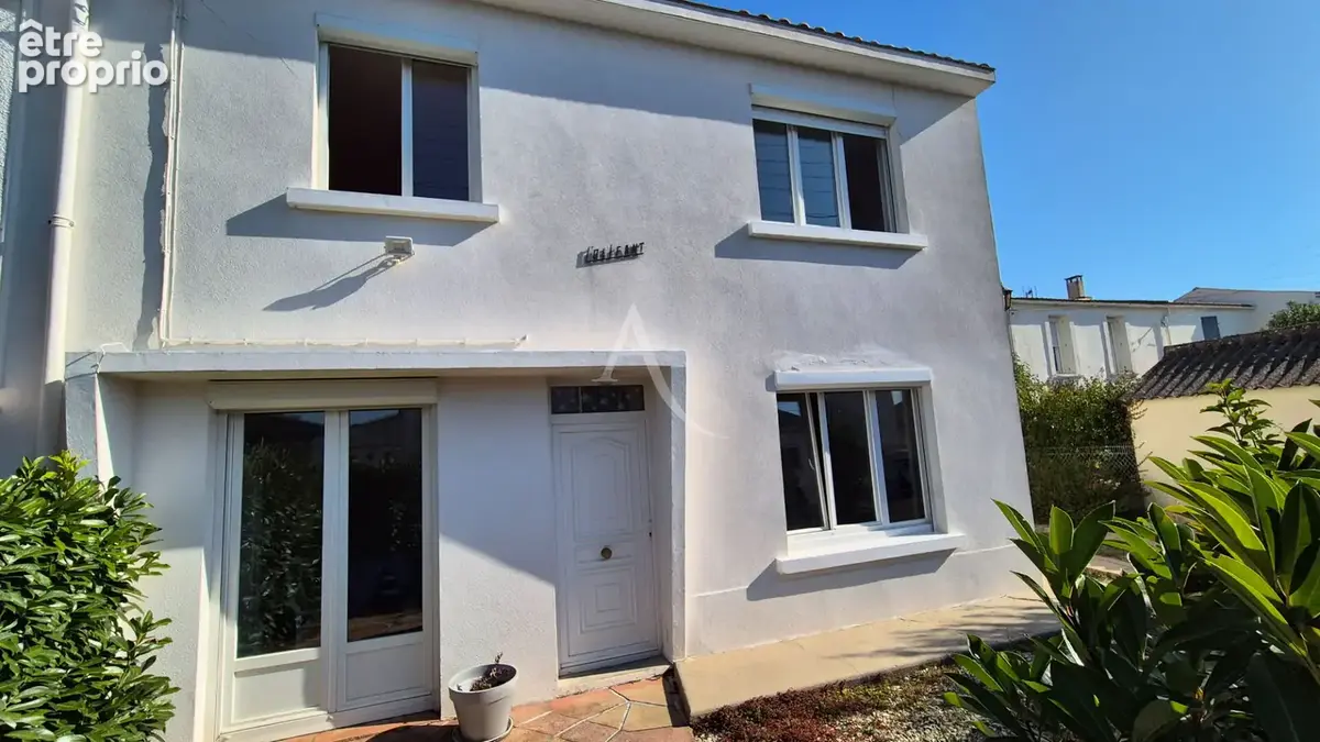Maison à étage avec jardin clos et garage - photo 15
