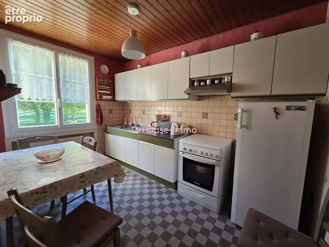 Maison 4 pièces 75 m² à vendre à Buxerolles (86180) - photo 4
