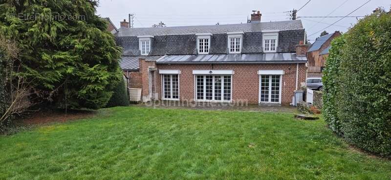 Maison à ROMERIES