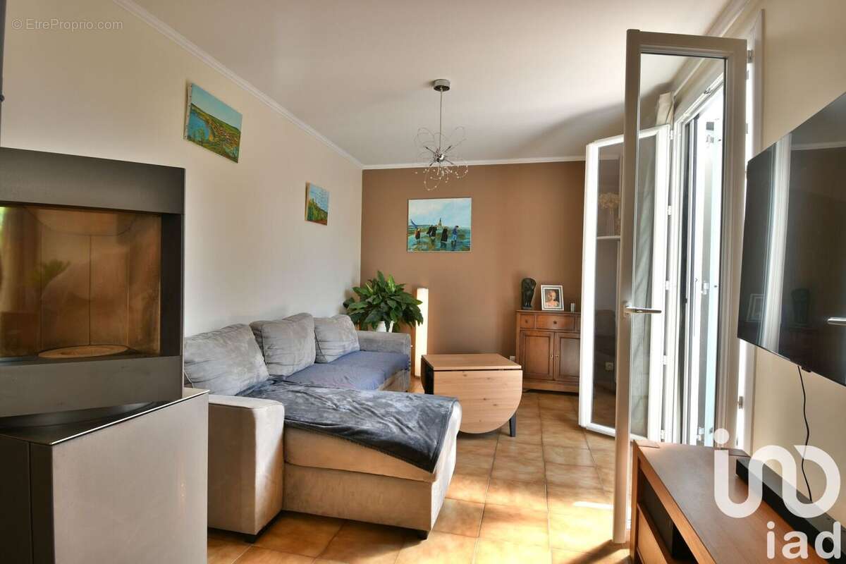 Photo 8 - Maison à SAINT-MATHIEU-DE-TREVIERS