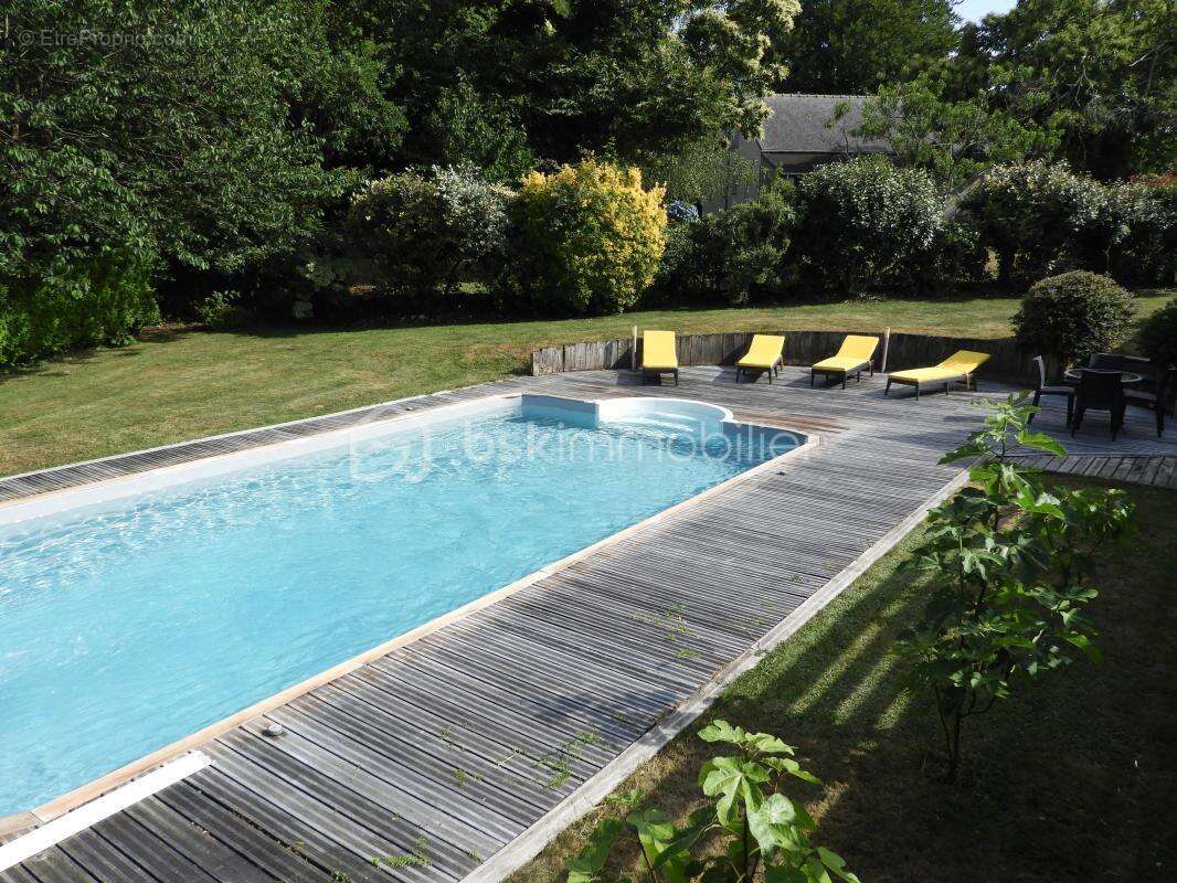 LANDEVANT - Superbe proprieté sur près de 2 hectares de terrain - Piscine - photo 15