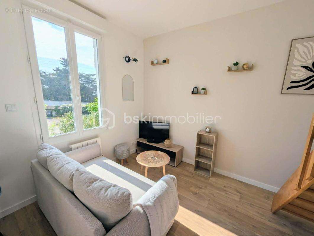 Appartement à SAINT-PAIR-SUR-MER