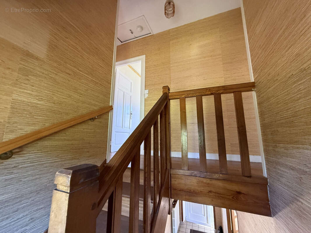 Maison 120 m² à Saint-Quay-Perros  - photo 8