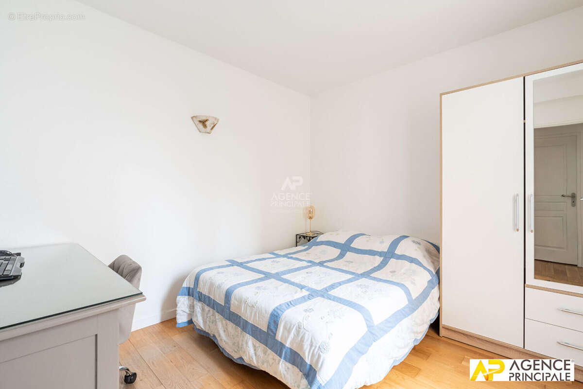 Appartement à MAISONS-LAFFITTE
