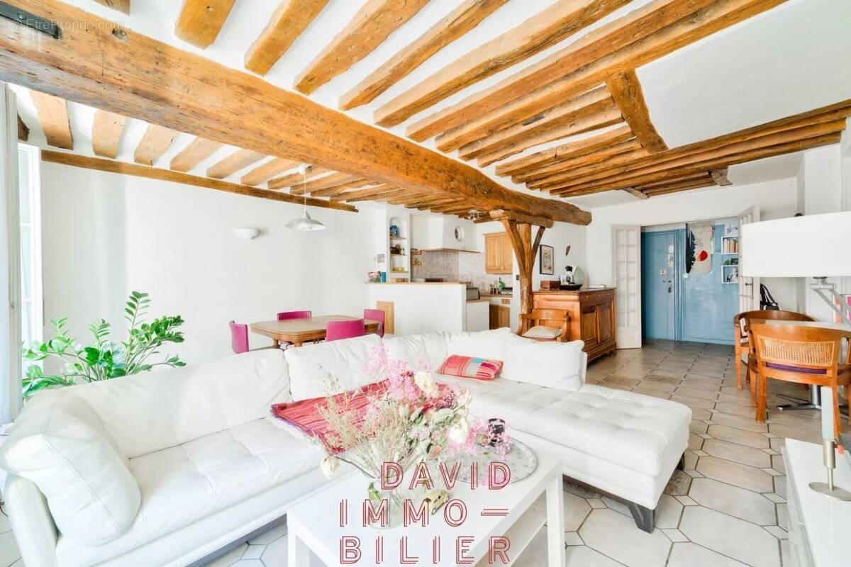 Appartement à PARIS-11E