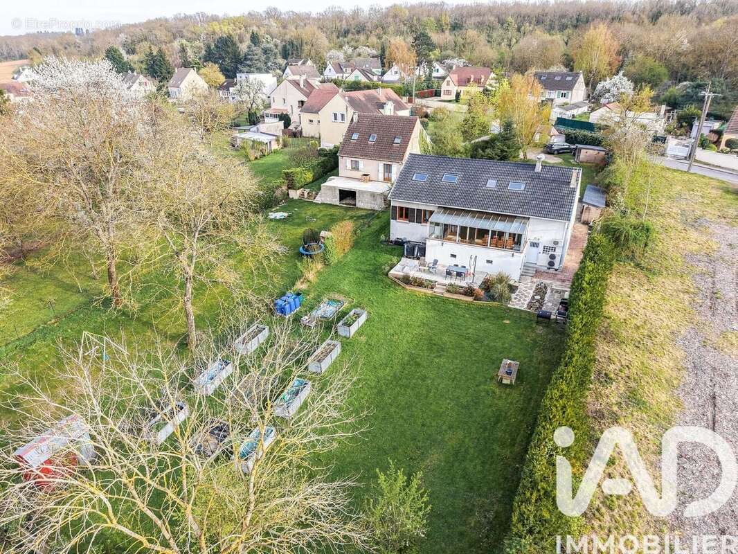 Photo 2 - Maison à FUBLAINES