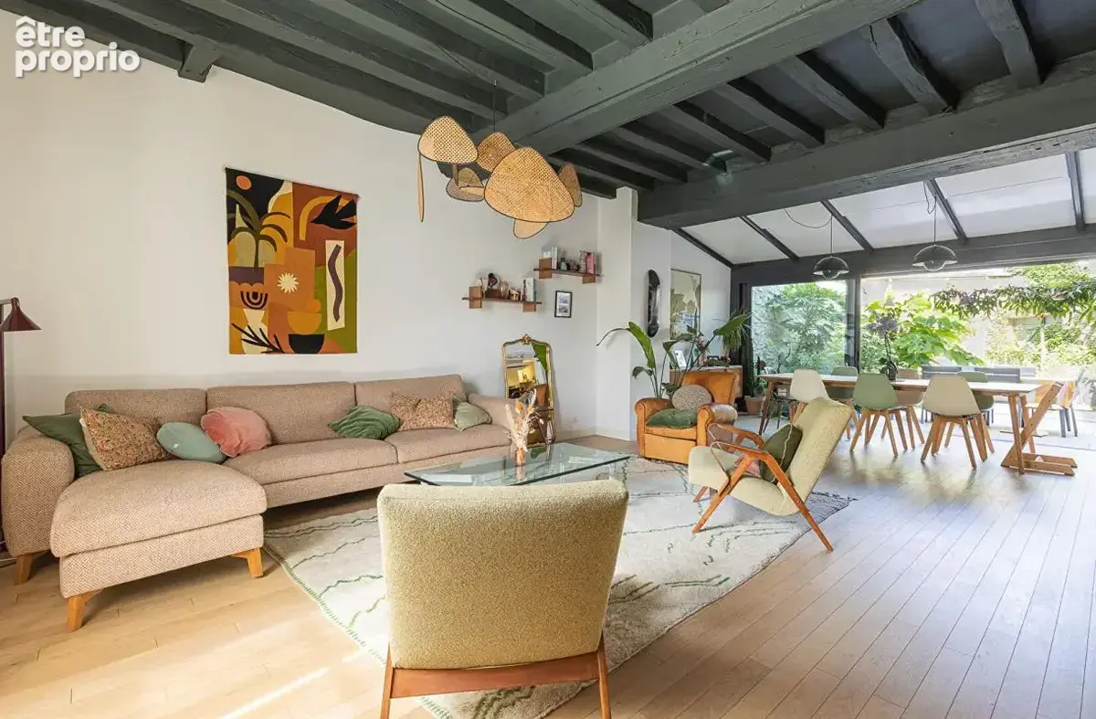 Maison de caractère - Angers - 9 pièces, 216 m² - Cachet, 6 chambres, espaces généreux - photo 2