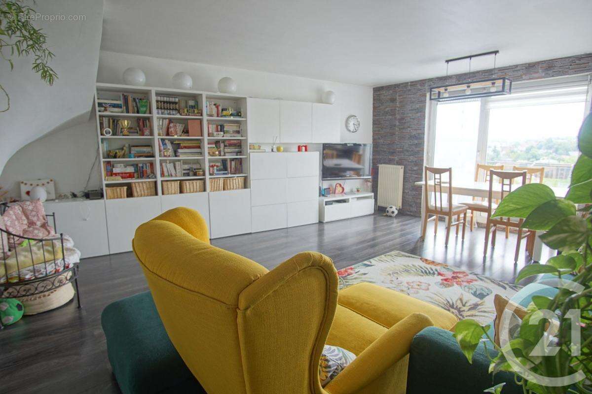 Appartement à CHOISY-LE-ROI