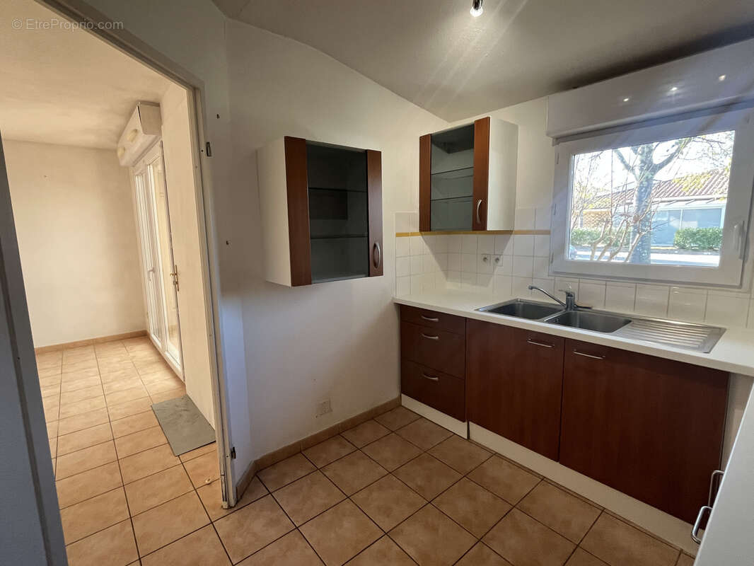 Maison à LA CALMETTE