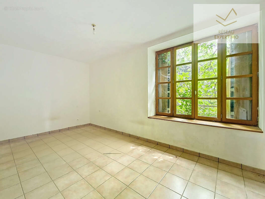 Appartement à CASSAGNES-BEGONHES