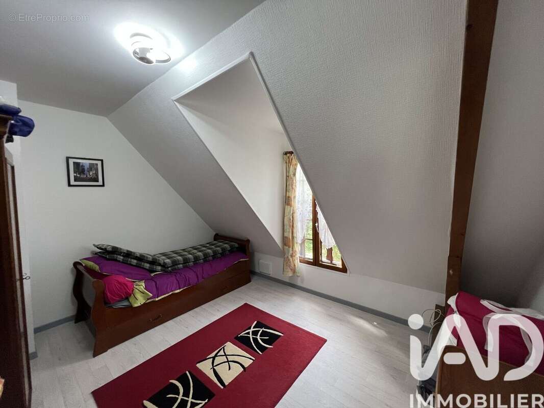 Photo 9 - Maison à SAINTRY-SUR-SEINE