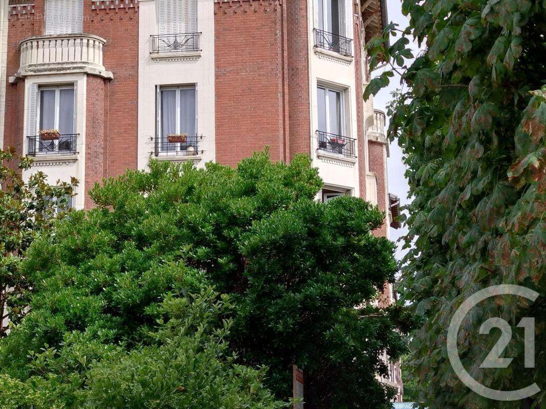 Appartement à FONTENAY-SOUS-BOIS