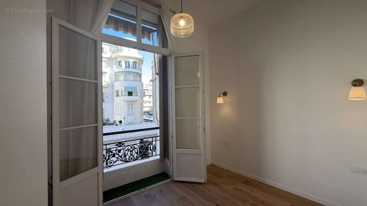 Appartement à NICE