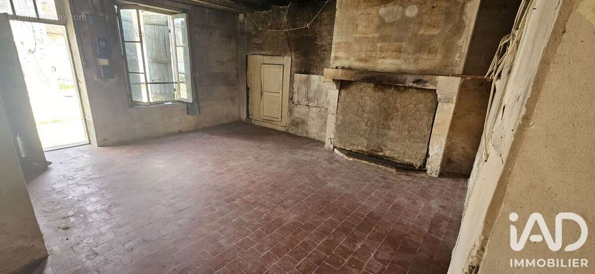 Maison 236 m² à Saint-Leger  - photo 3