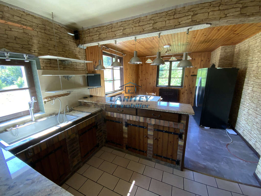 Maison individuelle 128m2 sur terrain de 2170m2 à gerardmer - photo 4