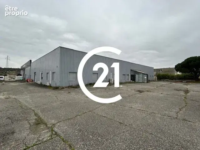 Commerce 1 265 m² à vendre à Valence (26000) - photo 2