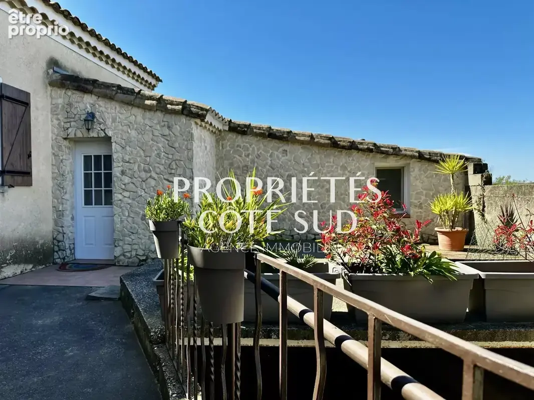 Propriété d'exception à Saint Geniès de Comolas - 8 pièces, 220 m2 - photo 7