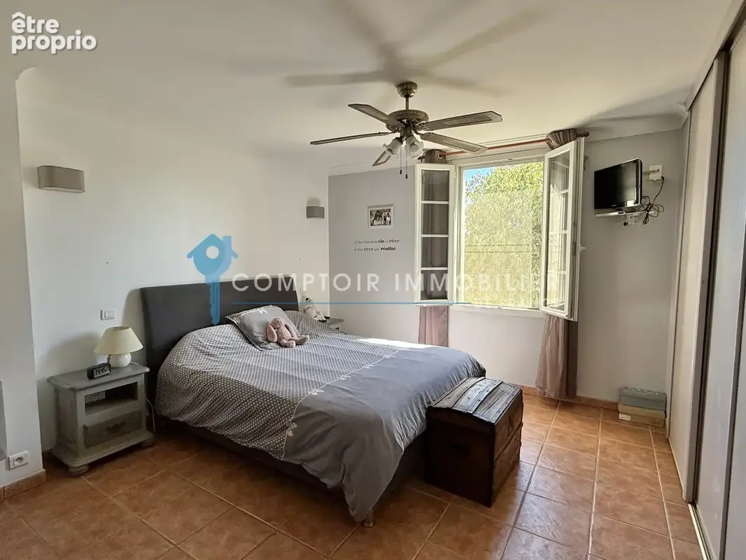 Au cœur de la Petite Camargue, une belle maison de campagne avec piscine et garage - photo 12