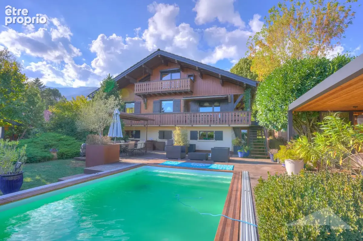 Maison à CROZET