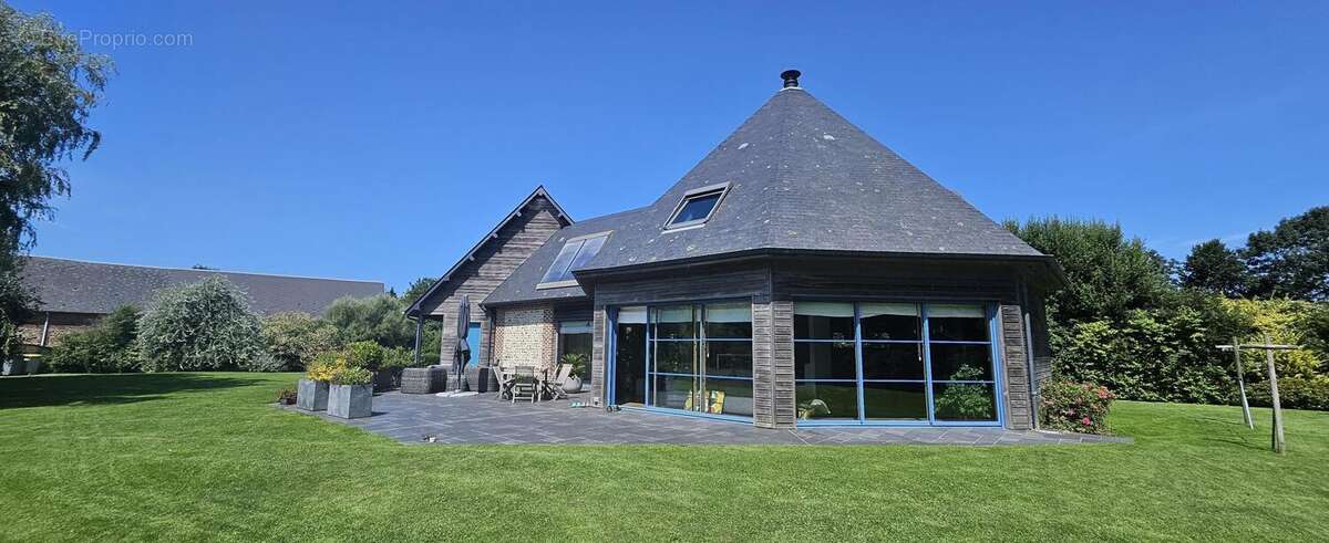 Maison 270 m² à Senneville-Sur-Fecamp  - photo 3