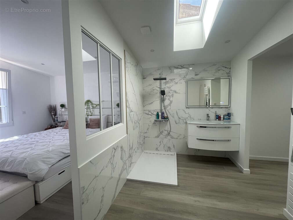 Maison à L&#039;EPINE