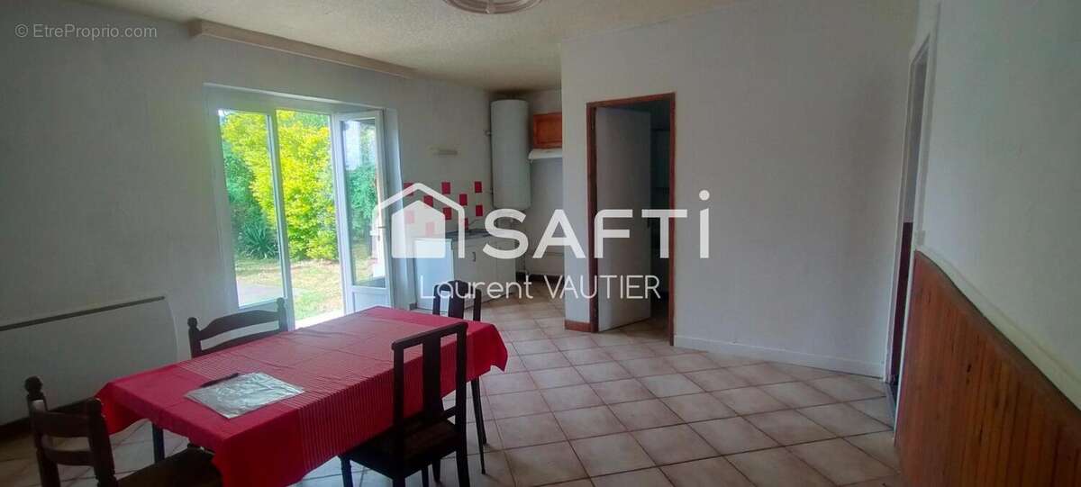 Maison 93 m² à Ancteville  - photo 7