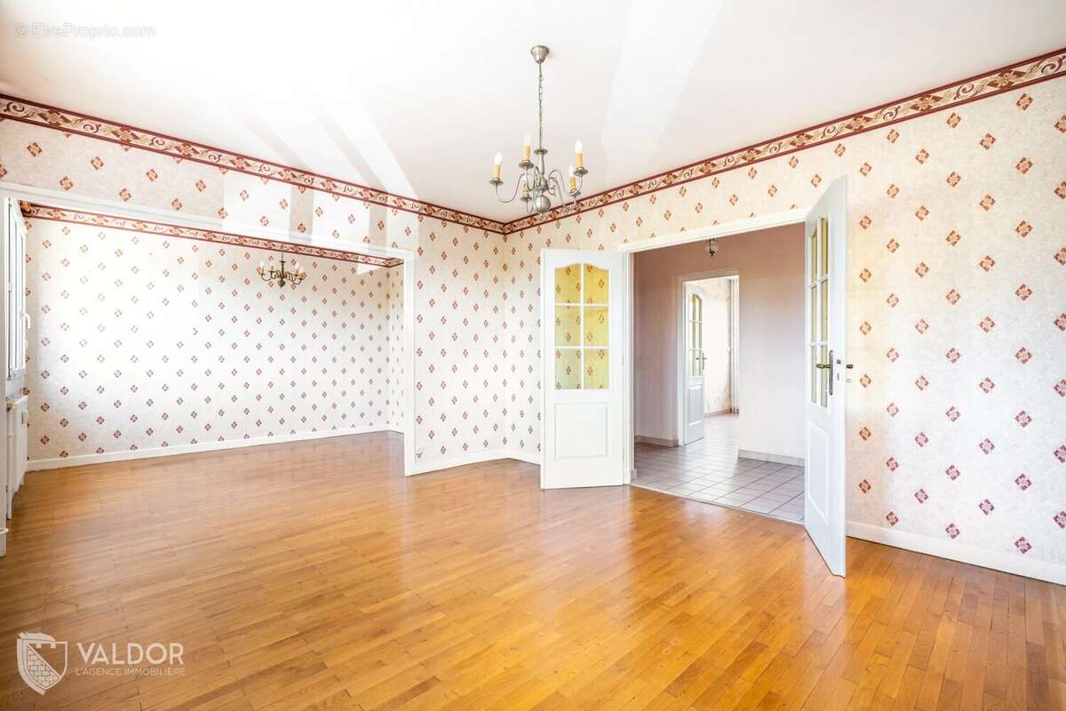Résidence avec Parc -Appartement de type T4 - photo 2