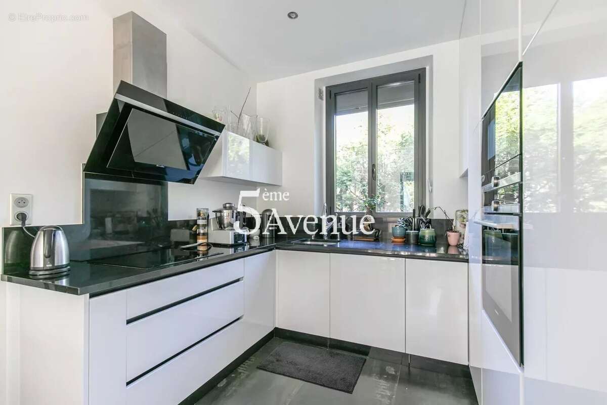 Maison à SAINT-MAUR-DES-FOSSES