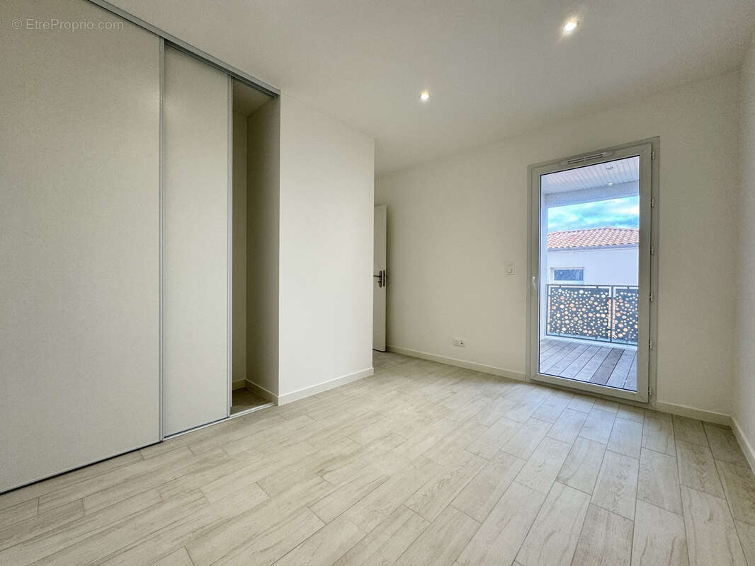 Maison à SAINT-GEORGES-DE-DIDONNE