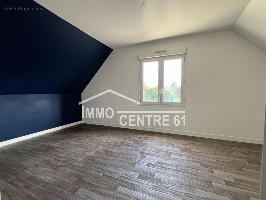 Maison à LA FERTE-MACE