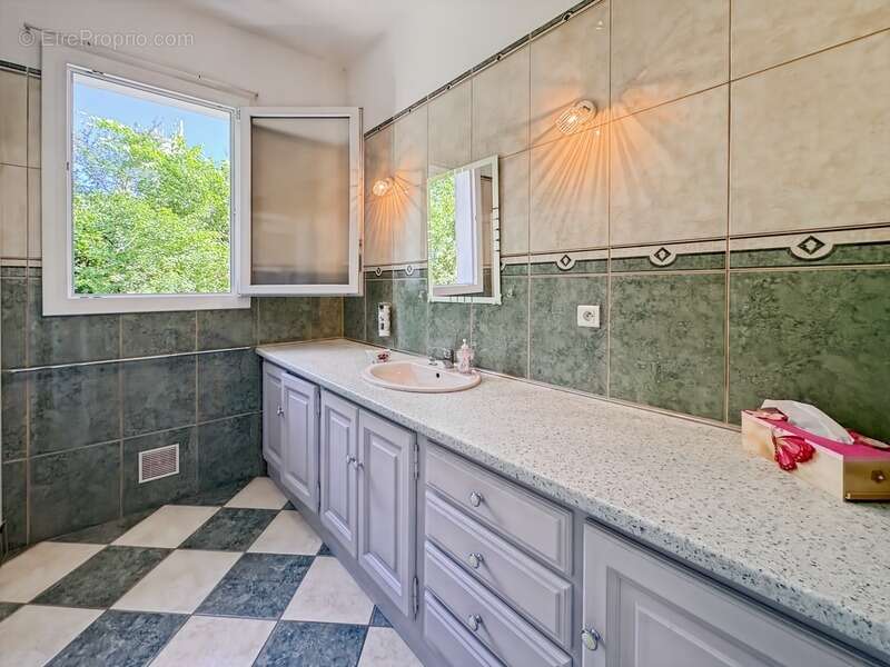 Maison 7 pièces 223m² Valence-sur-Baïse - photo 7