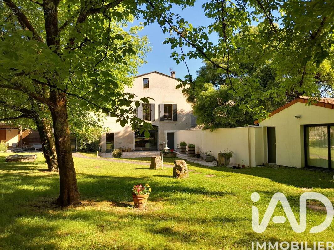 Photo 1 - Maison à AYGUEMORTE-LES-GRAVES