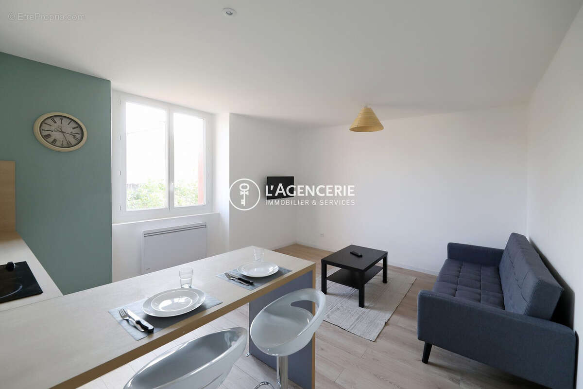Appartement à SAINT-JUERY
