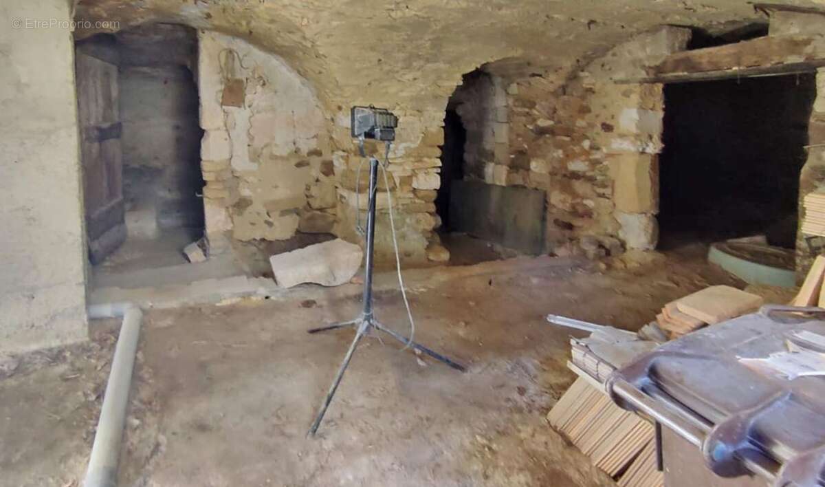 Pougnadoresse - Maison de village avec ext - 5 pièces 100 m2 - rénovation - photo 10