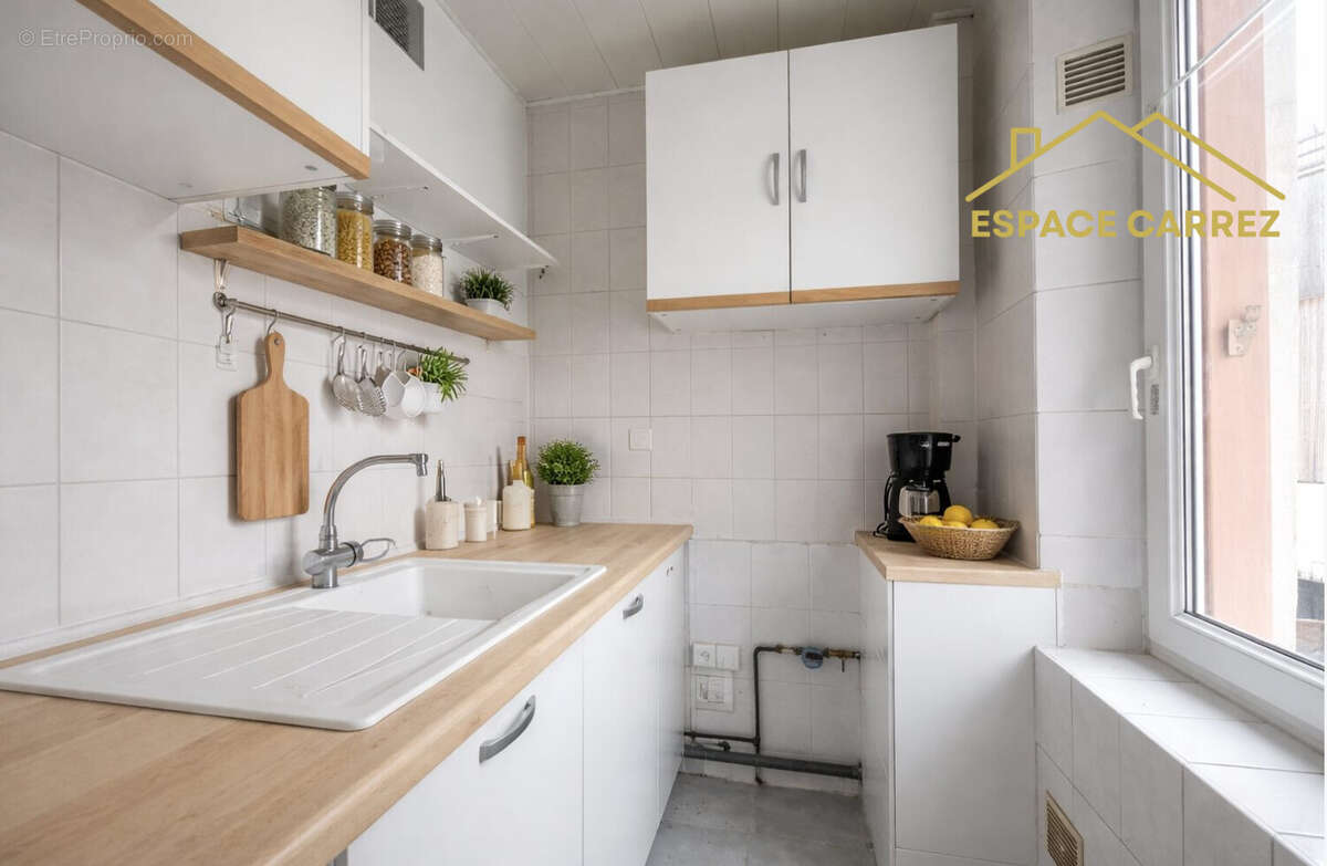 Appartement à LES LILAS