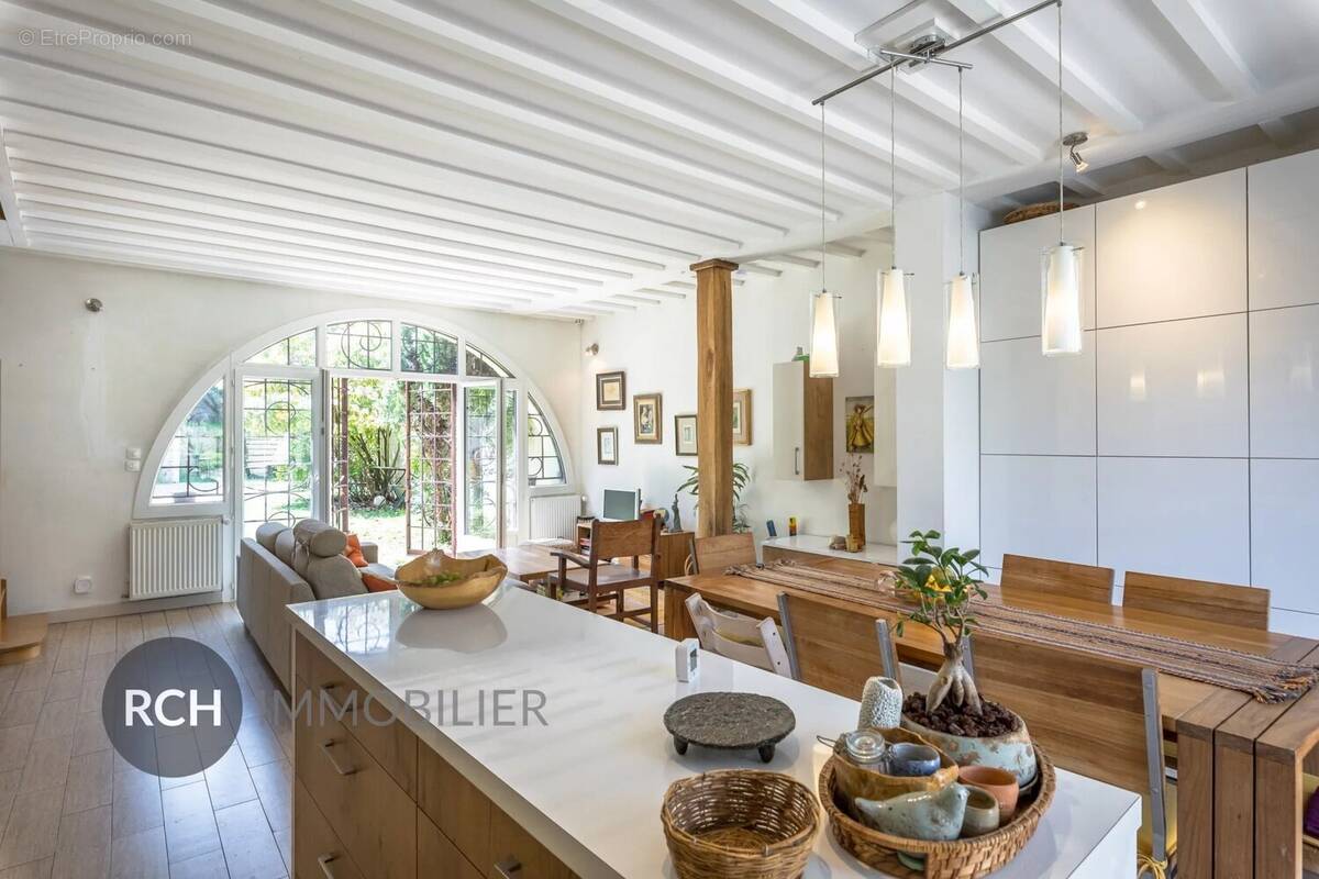 Maison à VILLIERS-SAINT-FREDERIC