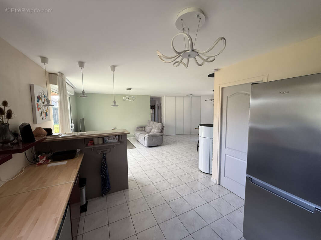 Maison à SAINT-VICTEUR