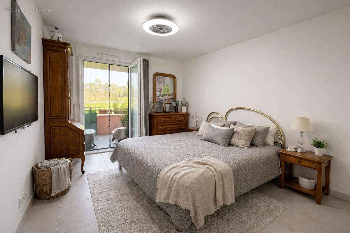 Appartement à FREJUS
