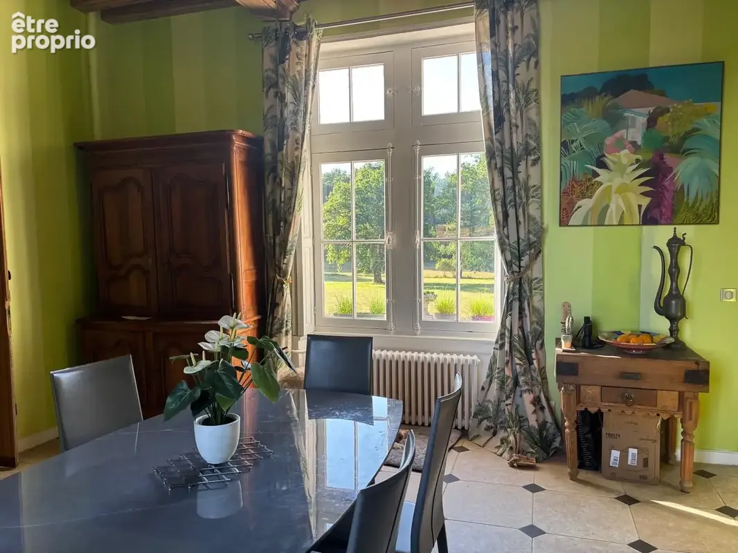 Exceptionnel château XIXème rénové sur 24ha avec piscine - photo 5
