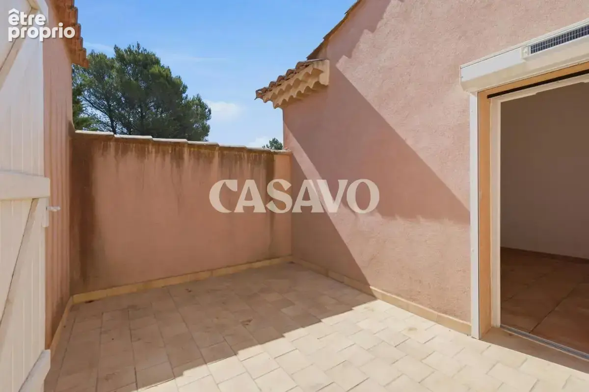 Vente Maison 8 pièces de 236m² - 13760 Saint-Cannat - photo 16