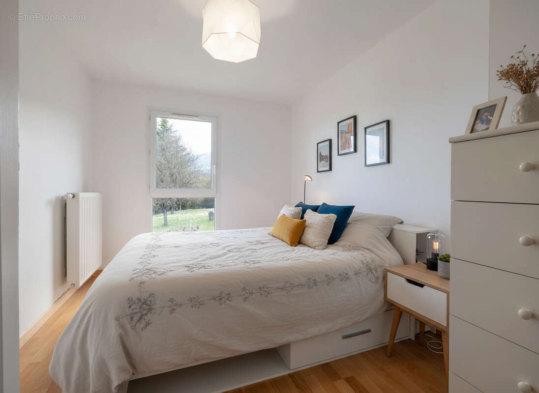 Appartement à ANNECY-LE-VIEUX