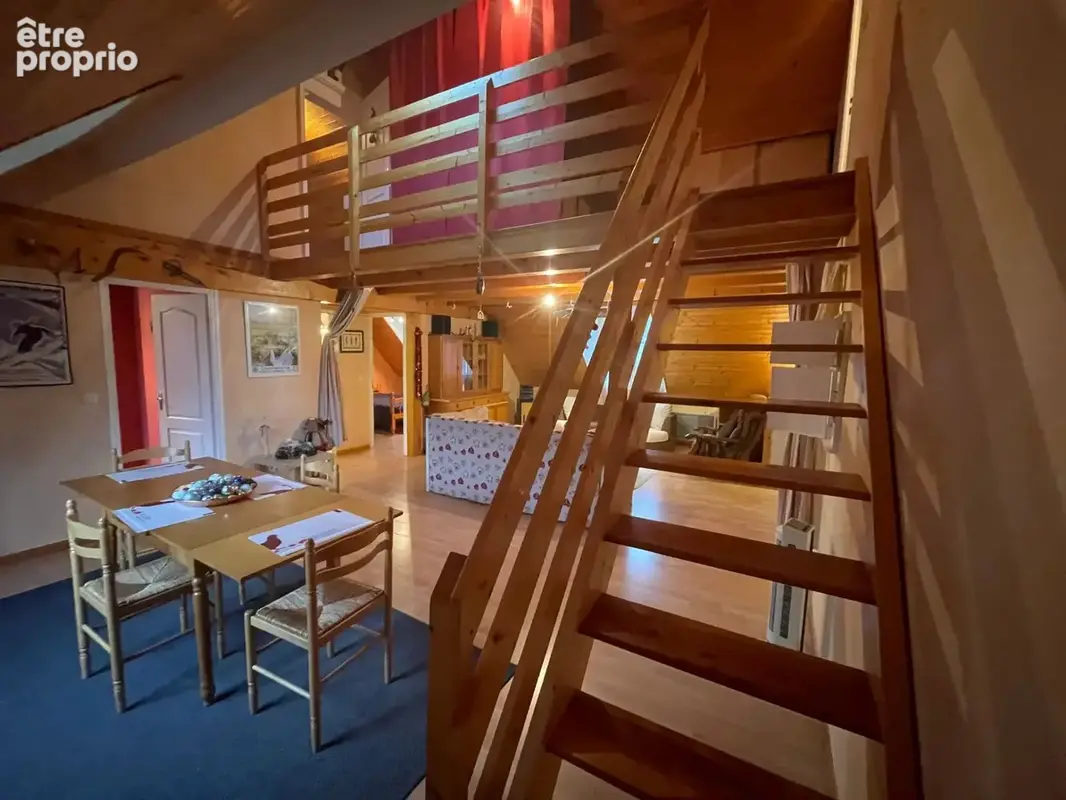 Duplex familial 116 m² au sol – 3 chambres + mezzanine – 2 parkings - photo 2