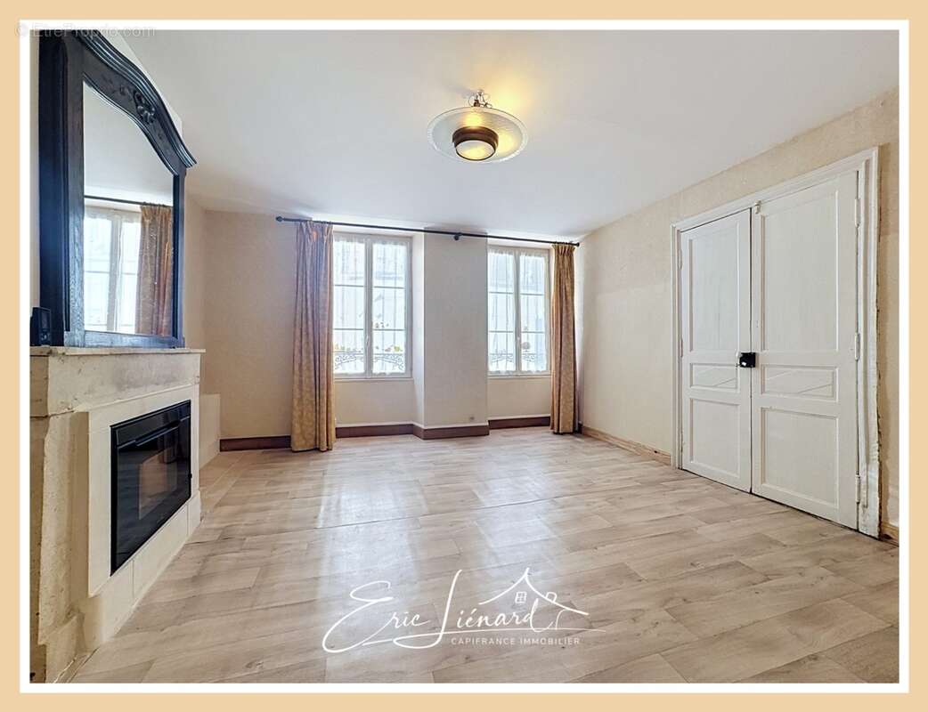 Maison à vendre 8 pièces SAINT MAIXENT L'ECOLE (79) - photo 7