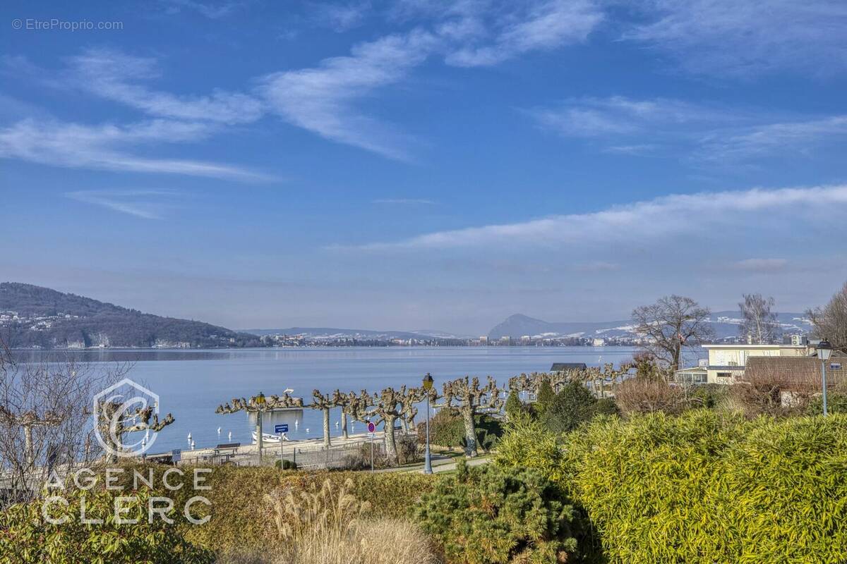 Maison à VEYRIER-DU-LAC