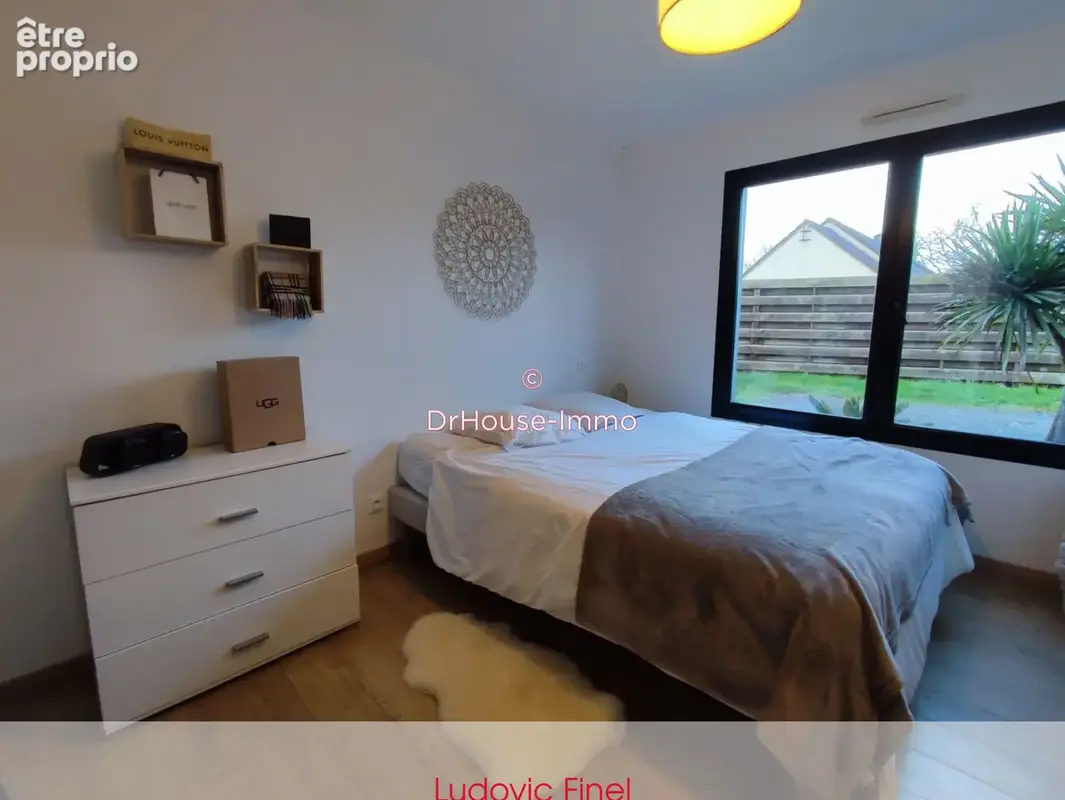 Maison 129 m² à Gouville-Sur-Mer  - photo 6