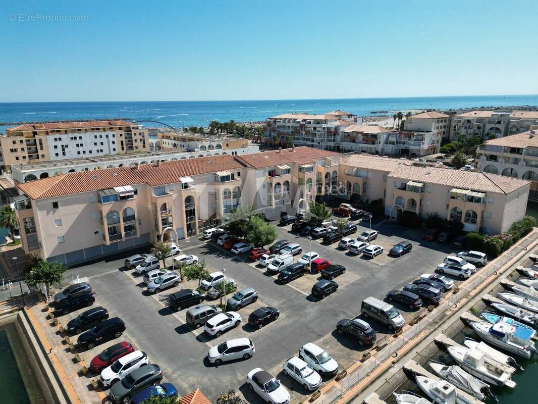 Sète  t2 terrasse vue port  dernier étage - photo 5