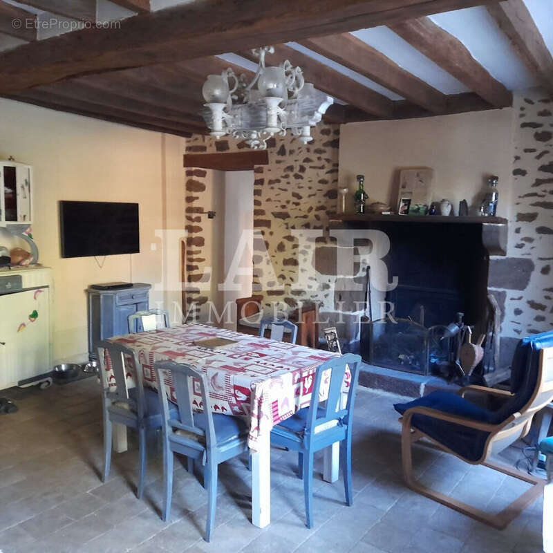 Maison à BEAUMONT-SUR-SARTHE