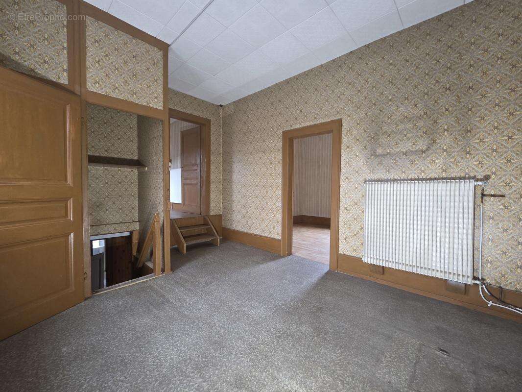 Appartement à FESCHES-LE-CHATEL