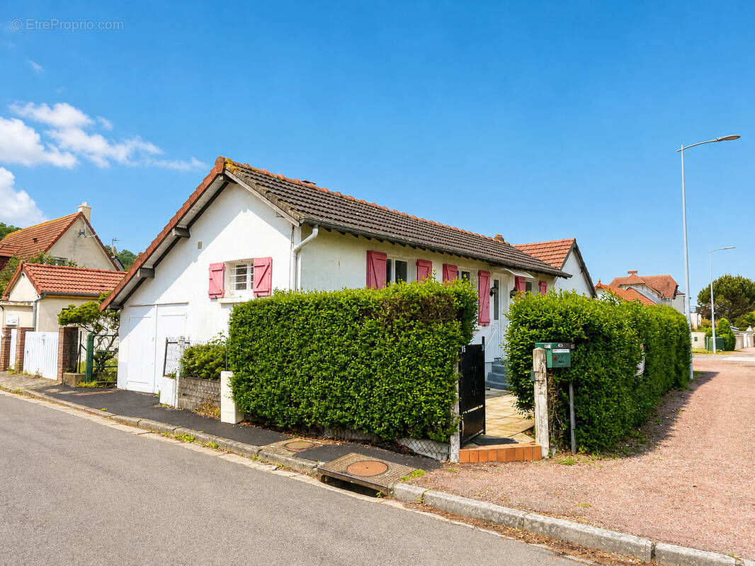 Maison à BLONVILLE-SUR-MER